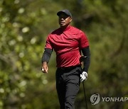 우즈,  PGA챔피언십 코스 또 연습.. "마스터스 때보다 몸에 힘이 더 붙었다"