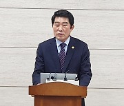 김병우-윤건영, 충북교육감 맞대결..김진균 사퇴(종합)