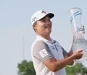 이경훈, PGA 투어 '2년 연속 우승'..한국 선수 최초