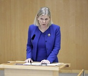 [속보] 푸틴 경고에도 스웨덴 "나토 가입 신청 공식 결정"