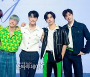 [포토] 아스트로, '드라이브 투 더 스태리 로드'로 컴백