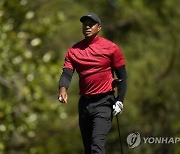 PGA챔피언십 코스 또 연습한 우즈 "몸에 힘이 더 붙었다"