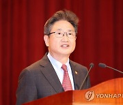 박보균 문체부 장관 취임.."문화예술정책, 민간자율 존중해야"
