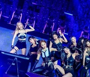 Twice wraps up world tour with two encore concerts in Los Angeles