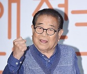 송해 '전국노래자랑' 하차 고심..KBS 측 "다각도로 논의 중"[공식]