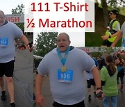 티셔츠 111장을 입고 마라톤 완주..MIT 출신 남성이 기네스에 도전하는 이유