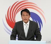 김태효 "바이든, DMZ는 안간다..방한중 北 도발 대비해 플랜B"