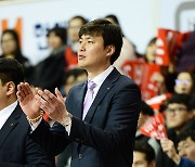 KT 전성기 이끈 송영진·김도수, 이번에는 코치로 팀 이끈다