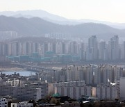 올해 서울 주택거래 10채 중 3채 '외지인'이 사들여.. '용산' 최대 비중
