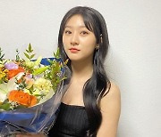 배우 김새론, '만취 운전' 가로수 들이받아..경찰 조사중