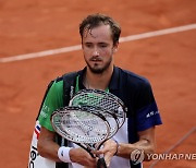 남자 테니스 세계 2위 메드베데프, 부상 복귀전서 첫판 탈락