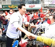 [포토]약자들과의 동행을 선포한 오세훈 서울시장 후보