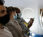 기내 탈마스크 시대, 비행기 내 감염 예방 어떻게?