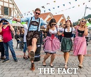 독일 전통 5월 축제, 남해 독일마을에서 즐기세요