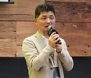 Kakao founder extends charity work to hiring program for the disabled