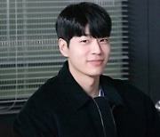 '지금부터, 쇼타임!' 진기주 짝사랑男 김종훈, 삼각관계 불 지핀다?