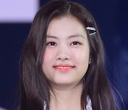 하이브 측 "르세라핌 김가람, 악의적 공격 대상" VS 피해자 "2차 가해에 극단적 시도" [종합]