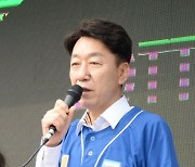 '유세활동 하는 우범기 더불어민주당 전주시장 후보'