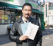 '이광수 아빠' 신성우, '쇼핑목록' 종영소감 "힘든 시기 힘이 되길"