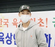[ST포토] 높이뛰기 우상혁 '귀국 기자회견'