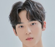 문성현, FNC 전속 계약.. tvN '환혼' 어린 서율 역 캐스팅