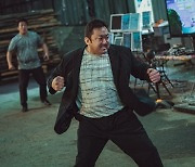 '핵주먹' 마동석, 가까워지는 韓 실베스터 스탤론의 꿈 ['범죄도시2' 개봉①]