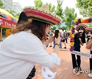 축제 추억 남기기