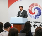[사설] 한미 '통화스와프' 논의, 정상회담서 구체화해야