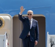 조 바이든 美 대통령, 한국 도착..첫 행선지 삼성반도체 공장