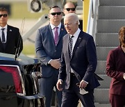 바이든 미국 대통령 도착..윤 대통령과 삼성전자 평택공장 방문