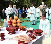 김동연 후보, 상촌공 김자수 선생 묘소 참배