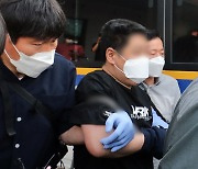 '구로 묻지마 살인' 40대 중국인 남성 검찰 송치..묵묵부답