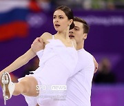 '평창 올림픽 銀' 페어 스케이터 캐나다 귀화 선언..러시아 맹비난