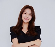 최수영, 소녀시대 완전체 컴백+드라마 주연..동시 컴백