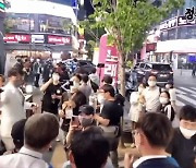 (영상)이재명, 시민이 던진 '철제그릇' 피습.."큰 부상 없어"