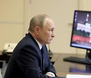 미 정보당국 "푸틴, 내부 여론 때문에 전쟁 끝내지는 않을 것"