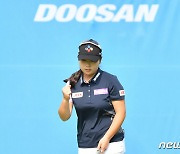 KLPGA 2년차 홍정민, 이예원 꺾고 두산 매치플레이 우승..생애 첫 승