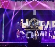 갓세븐, 완전체 컴백 기념 팬콘 'GOT7 HOMECOMING 2022 FanCon' 첫공 성료