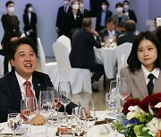 바이든, 박지현에 "나도 서른살에 상원의원..큰 정치인 됐으면"