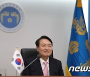 윤 대통령 "통신강국 韓, 디지털 격차 해소 기여할 것"