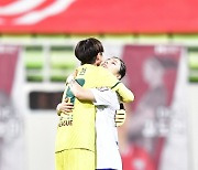 [WK포토] '복수했어' 승리를 기뻐하는 경주 김도현과 이세진