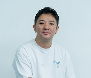 '장미맨션' 창감독 "논란 장면 삭제, 살을 에는 듯 아프더라" [인터뷰M]