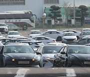 Korea reviews extension of 30% tax cut for new car purchases until the end of 2022