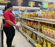 '말레이·태국에 시장 뺏길라'..인도네시아, 25일 만에 팜유 수출 재개