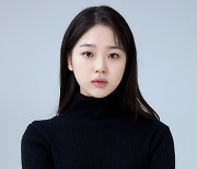 [공식]'특급 신예' 김시은, 영화 '다음 소희' 주연 캐스팅..충무로부터 칸까지