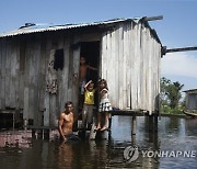 APTOPIX Brazil Amazon Flooding