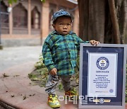 18살 네팔 남학생, 신장 73cm.."세계 최단신 청소년"