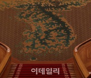 [포토]공개된 청와대 본관 내부 계단