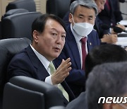 尹대통령, 페북에도 대북 강경 메시지.."대북 제재 철저히 이행"