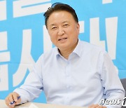 김영환 "창업펀드 1000억 조성..질 좋은 일자리 10만개" 공약